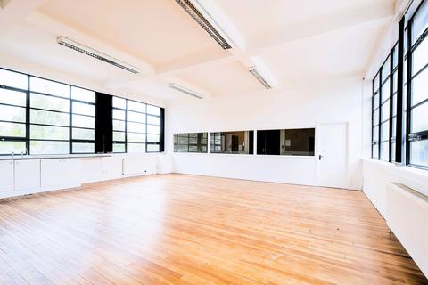 Industrial unit to rent, 40 Peffer Pl Edinburgh EH16 4BB