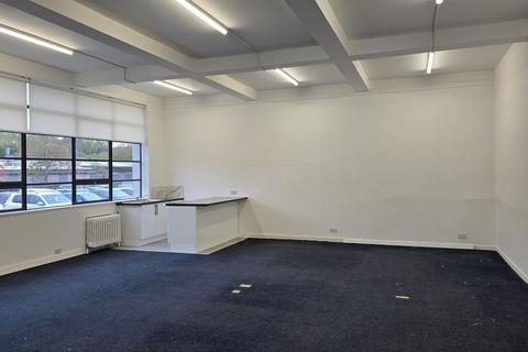 Industrial unit to rent, 40 Peffer Pl Edinburgh EH16 4BB