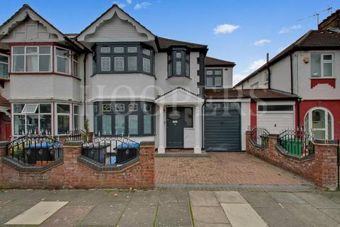 5 bedroom semi-detached house for sale, Fleetwood Road, London, NW10