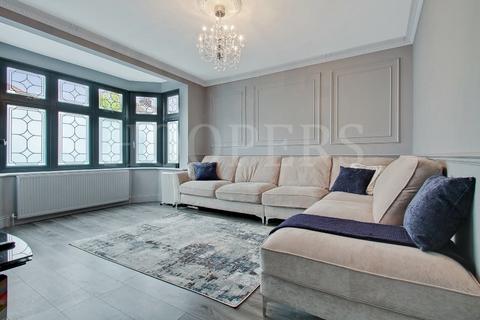 5 bedroom semi-detached house for sale, Fleetwood Road, London, NW10