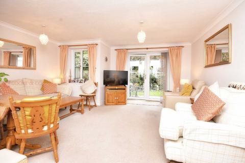 3 bedroom detached house for sale, Mariners Lea, Broadstairs