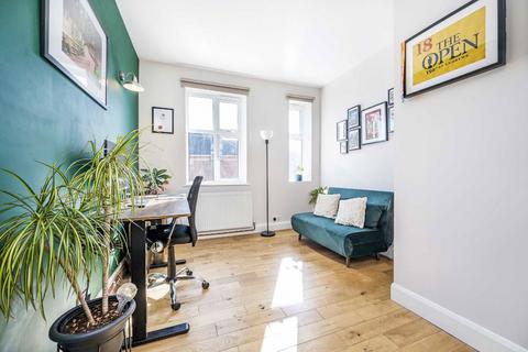 2 bedroom flat for sale, Sidmouth Parade, London NW2