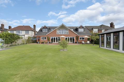 5 bedroom detached house for sale, Whitegate Road, Winsford