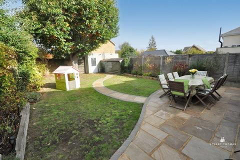 4 bedroom detached house for sale, Conifers, Hadleigh