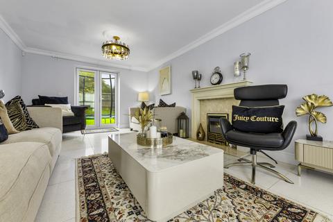 5 bedroom detached house for sale, Llewelyn Goch, St. Fagans, Cardiff