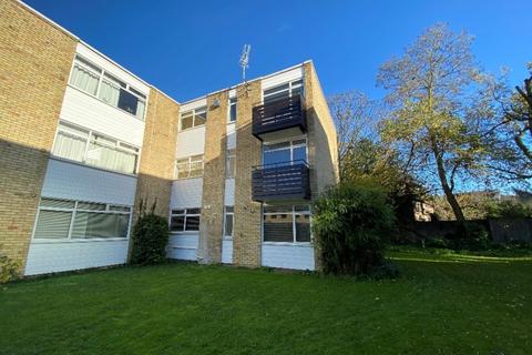 undefined, Chesterton Towers, Cambridge CB4