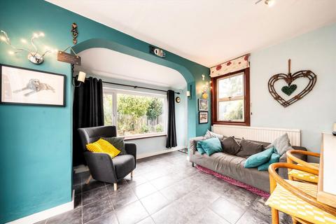 5 bedroom semi-detached house for sale, Murray Road, London W5