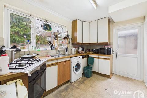3 bedroom semi-detached house for sale, Laburnum Grove, London, NW9