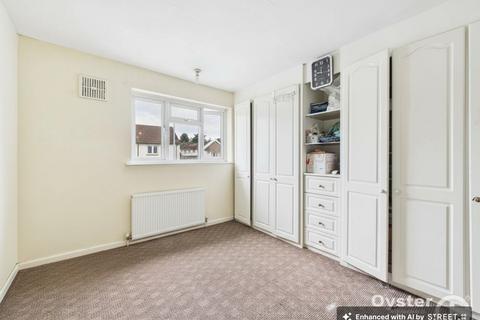 3 bedroom semi-detached house for sale, Laburnum Grove, London, NW9