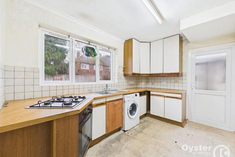3 bedroom semi-detached house for sale, Laburnum Grove, London, NW9