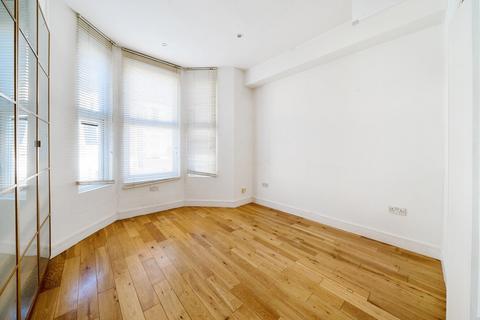 2 bedroom flat for sale, Marmion Road, London, SW11