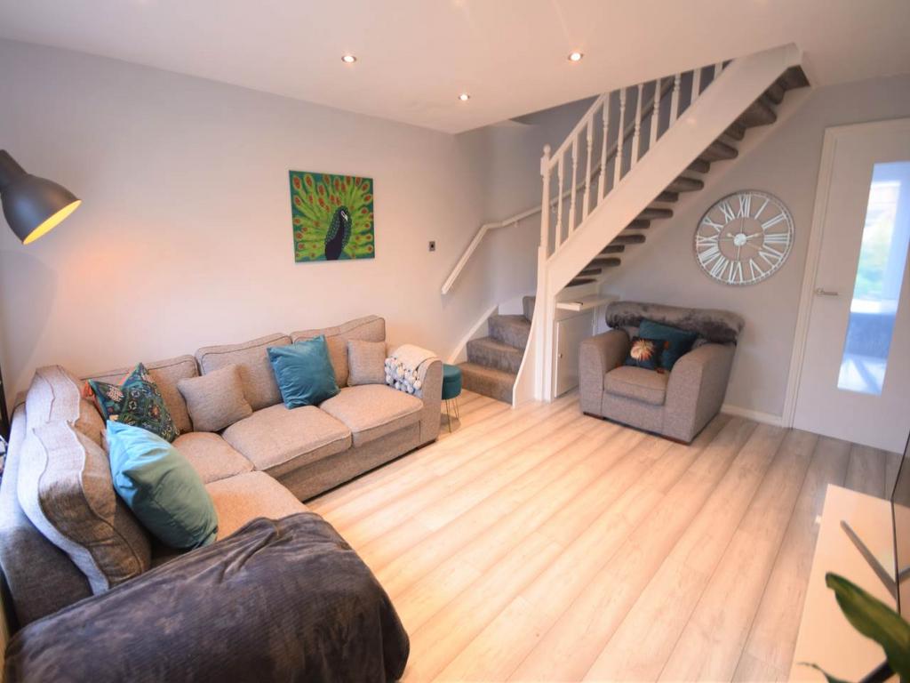 Living room 2