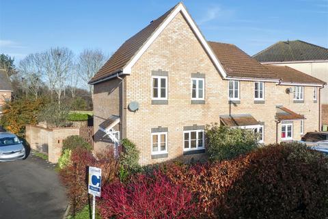 3 bedroom end of terrace house for sale, Netley Court, Milton Keynes MK10