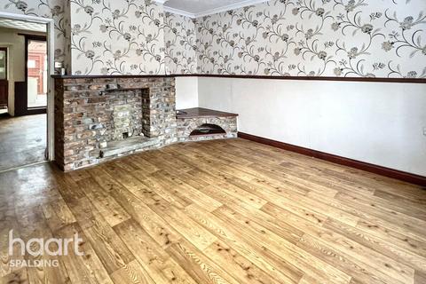 3 bedroom terraced house for sale, Sutton Bridge PE12