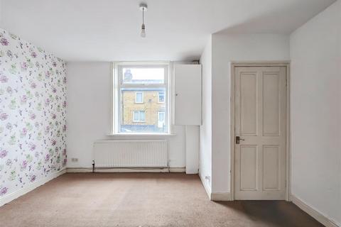 undefined, Fieldhouse Road, Huddersfield HD1