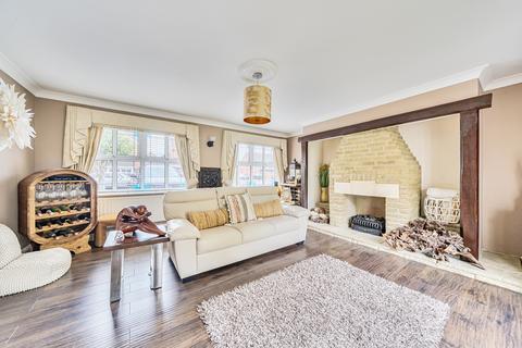 4 bedroom detached house for sale, Watermead, Swindon, SN3