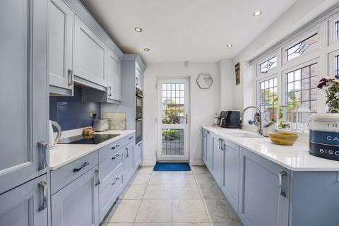 3 bedroom detached house for sale, Briar Road, Bexley