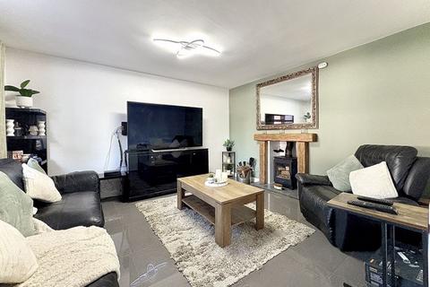 undefined, Rough Hills Close, Parkfields, Wolverhampton, WV2 2HQ