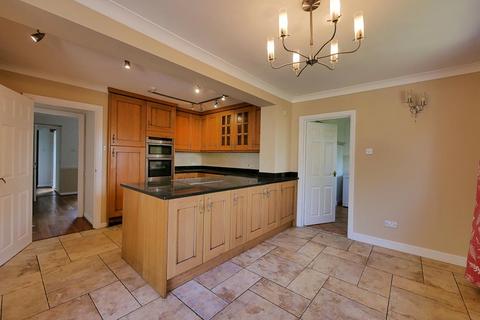 5 bedroom detached house to rent, COATES, GL7 6NQ