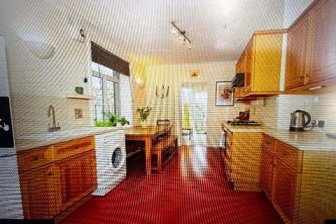 2 bedroom property to rent, Tierney Road, London SW2