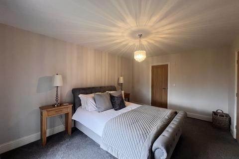 undefined, Golf Open 2026 - Liverpool Road, Birkdale - Sleeps 4