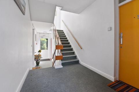 2 bedroom apartment for sale, New Dover Road, Canterbury