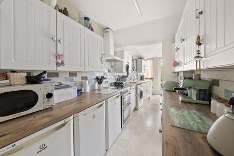 undefined, Carr Road, Northolt