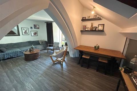 2 bedroom flat for sale, ST JAMES COURT , FORE STREET , EDMONTON