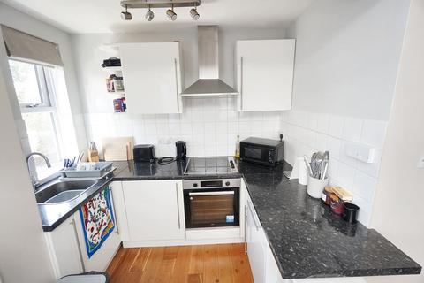1 bedroom flat for sale, Pinions Road, High Wycombe HP13