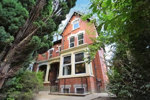 Cardigan Road, Hyde Park, Leeds, LS6 1EB