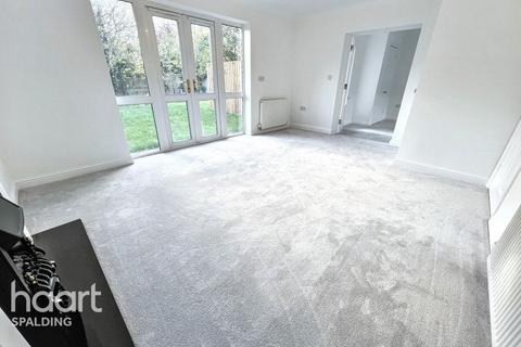 3 bedroom semi-detached house for sale, Sutton St James PE12