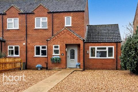 3 bedroom semi-detached house for sale, Sutton St James PE12
