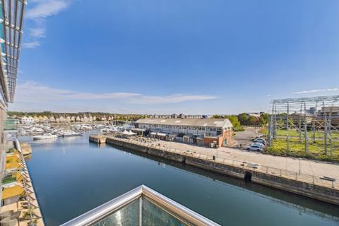 undefined, Dock Head Road, Chatham