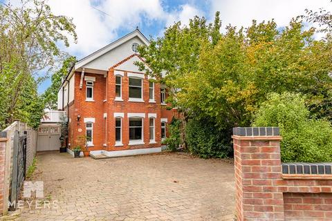 4 bedroom detached house for sale, St. Albans Crescent, Queens Park