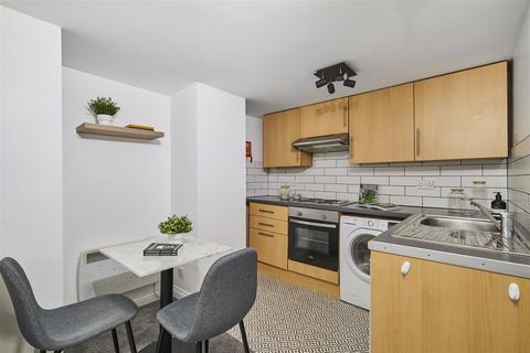 1 bedroom apartment to rent, Wetherby Grove, Burley, Leeds, LS4 2JH