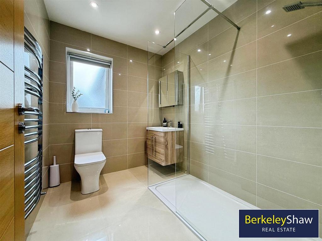 Ensuite 2