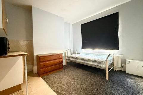 undefined, High Town Road, High Town, Luton, Bedfordshire, LU2 0DN