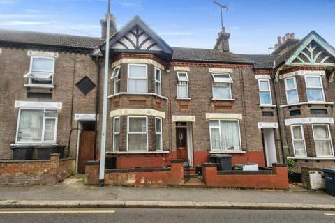 High Town Road, High Town, Luton, Bedfordshire, LU2 0DN