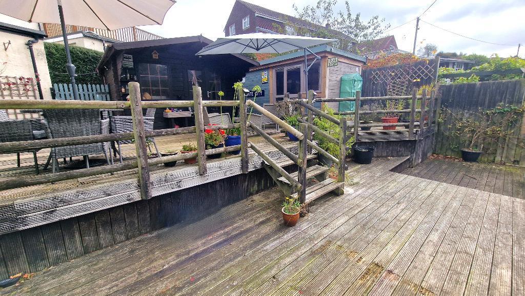 Summerhouse and Shed