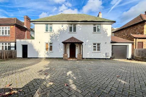 Manor Way, South Croydon, CR2 7BT