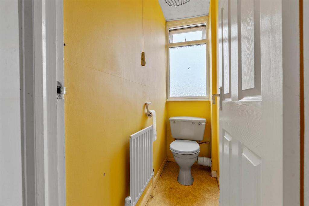 16 Langton Close (2 of 19).jpg