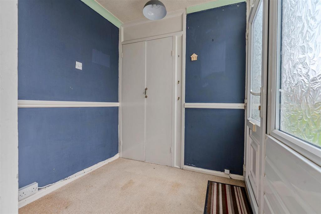 16 Langton Close (7 of 19).jpg