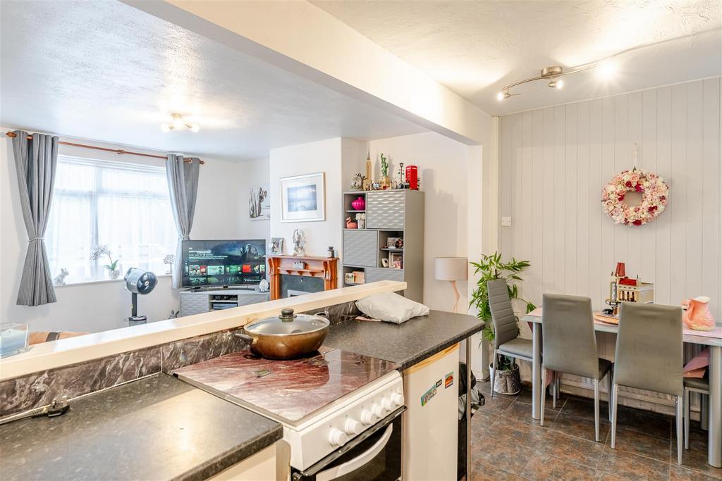 14 - open plan living space.jpg