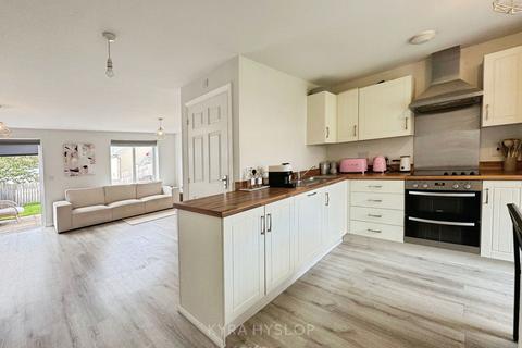 4 bedroom semi-detached house for sale, Barn Orchard, Exeter EX5