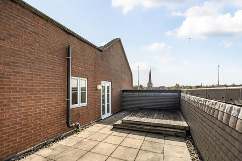 2 bedroom flat to rent, Fobney Street, Reading RG1