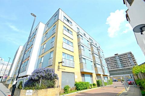London Road, Croydon, CR0