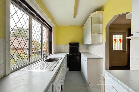2 bedroom bungalow for sale, Trevor Road, Newport, Isle of Wight