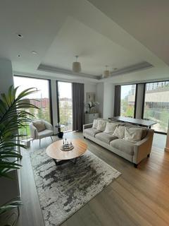 3 bedroom apartment to rent, Apartment A,  Carnation Way, London