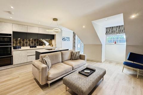 2 bedroom penthouse for sale, Madison Gardens, Near Hartshead, Liversedge, WF15