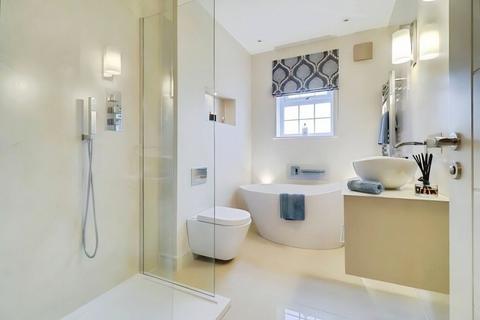 2 bedroom penthouse for sale, Madison Gardens, Near Hartshead, Liversedge, WF15
